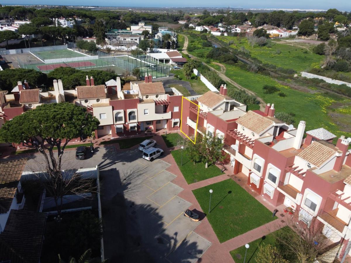 Villa Casa Piscina Playa Barrosa Delfin 6 Chiclana de la Frontera Exterior foto