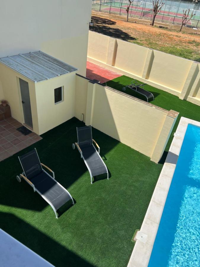 Villa Casa Piscina Playa Barrosa Delfin 6 Chiclana de la Frontera Exterior foto