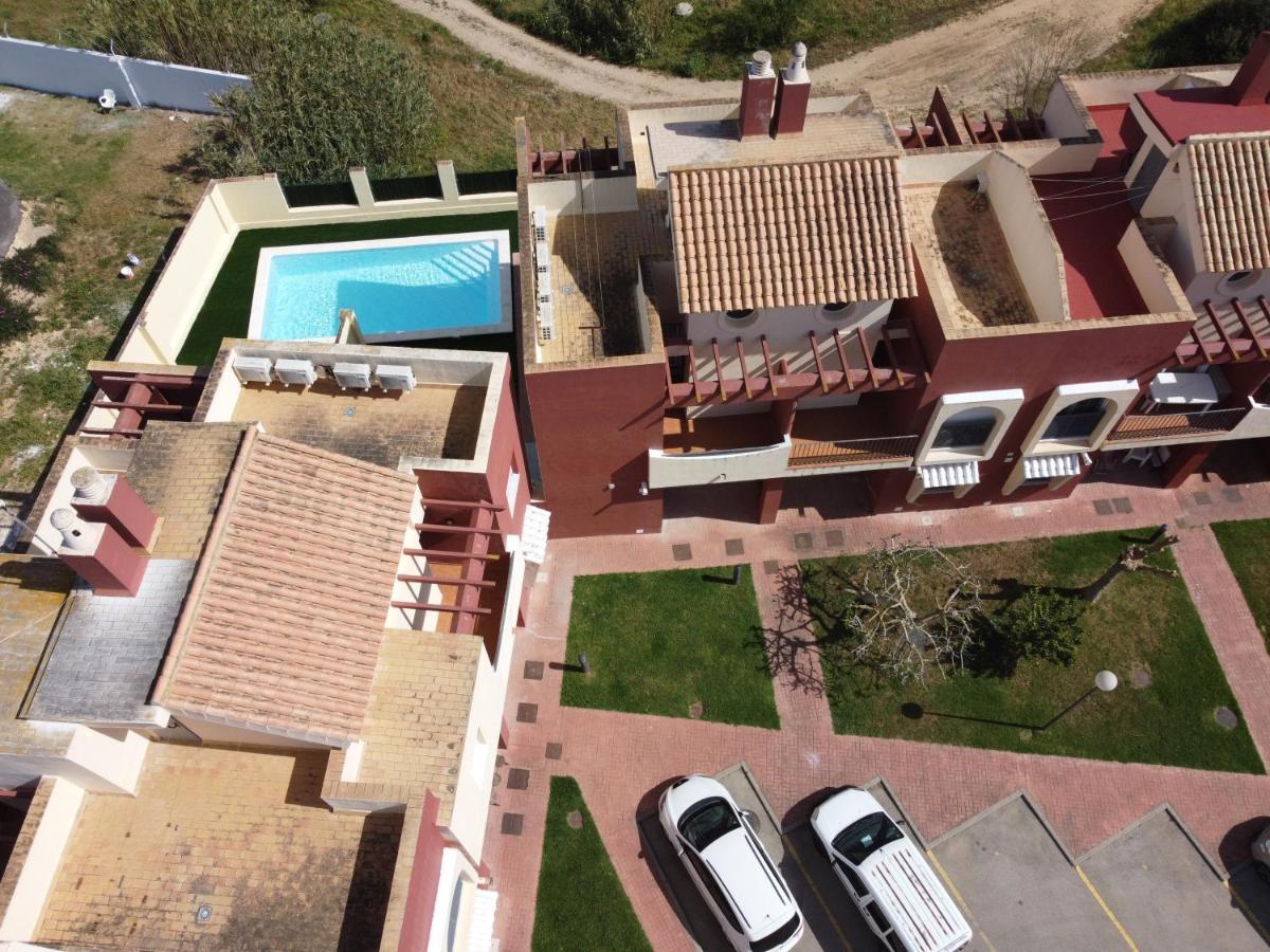 Villa Casa Piscina Playa Barrosa Delfin 6 Chiclana de la Frontera Exterior foto
